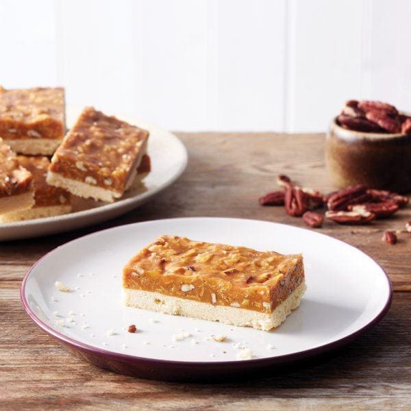 Butterscotch Pecan Traybake