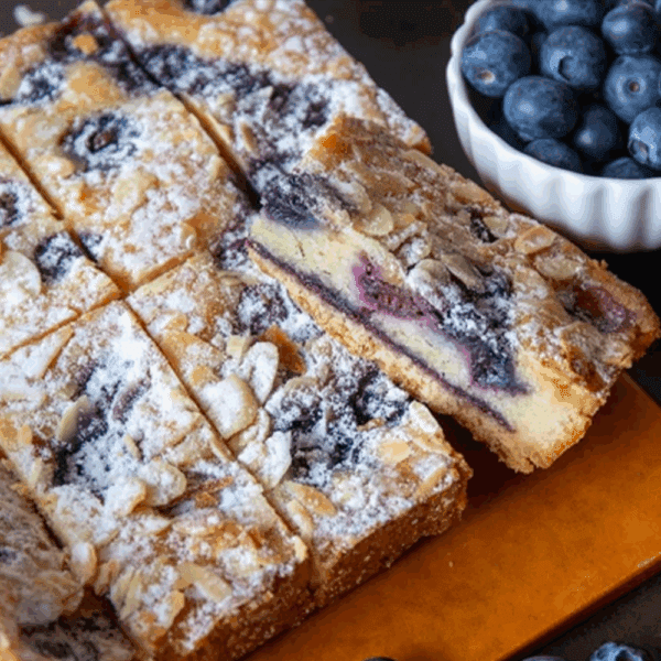 Cakesmiths Blueberry Bakewell
