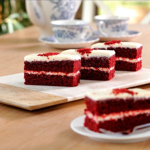 Handmade Cake Red Velvet Traycake