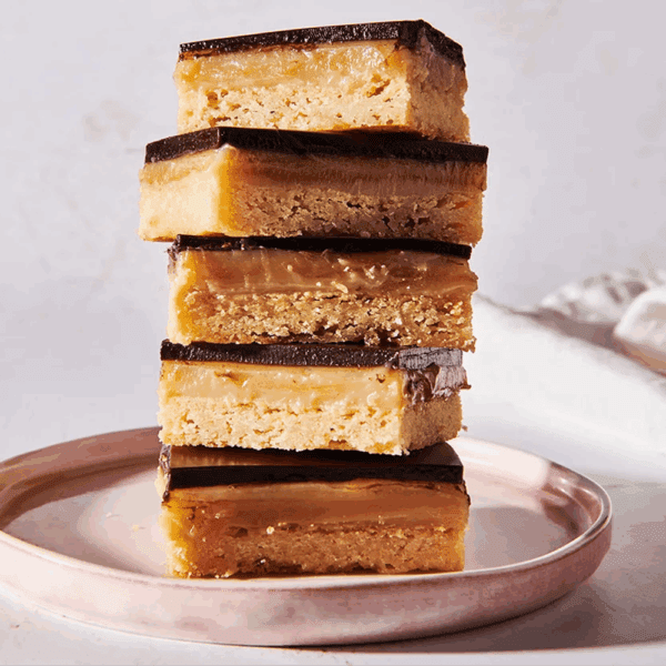 Chantilly Individual Caramel Shortbread Chocolate Stack
