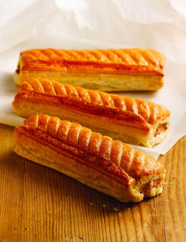 Wrights Baked Jumbo Sausage Rolls