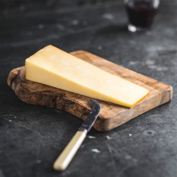 Green's Organic Smoked Mature Cheddar Cheese